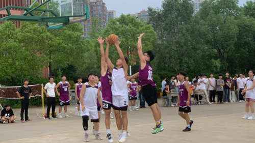 航空工程系篮球队奋勇拼搏，斩获学院“欢送杯”篮球赛第四名