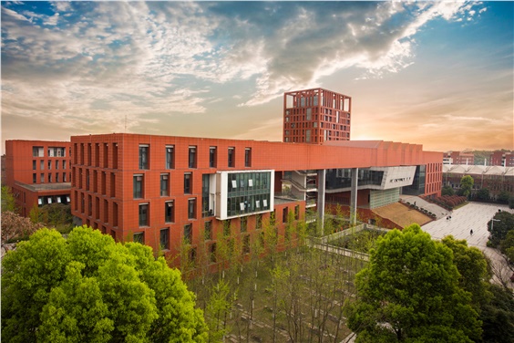 2025年学杂费收费公示牌